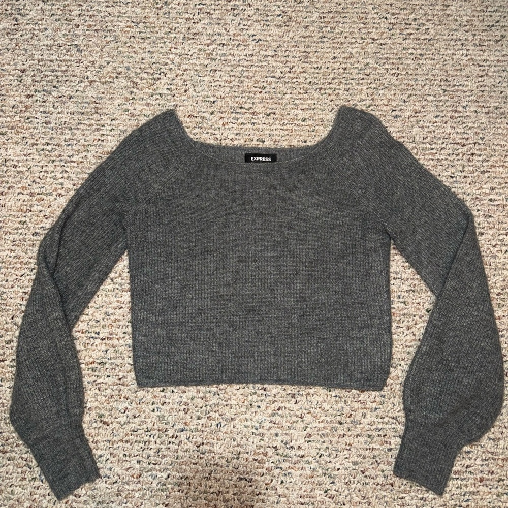 Express Gray Ribbed Cropped Scoop-Neck Sweater